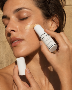 07 — SHIELD | Stick solaire SPF50 avec teinte