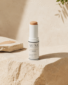 07 — SHIELD | Stick solaire SPF50 avec teinte